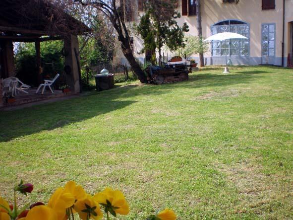 Relais San Desiderio Bed & Breakfast Calliano  Exterior photo