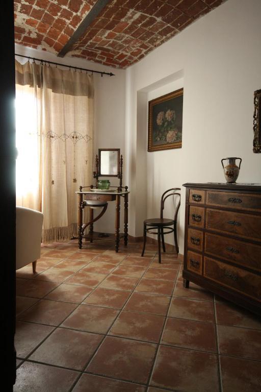 Relais San Desiderio Bed & Breakfast Calliano  Exterior photo