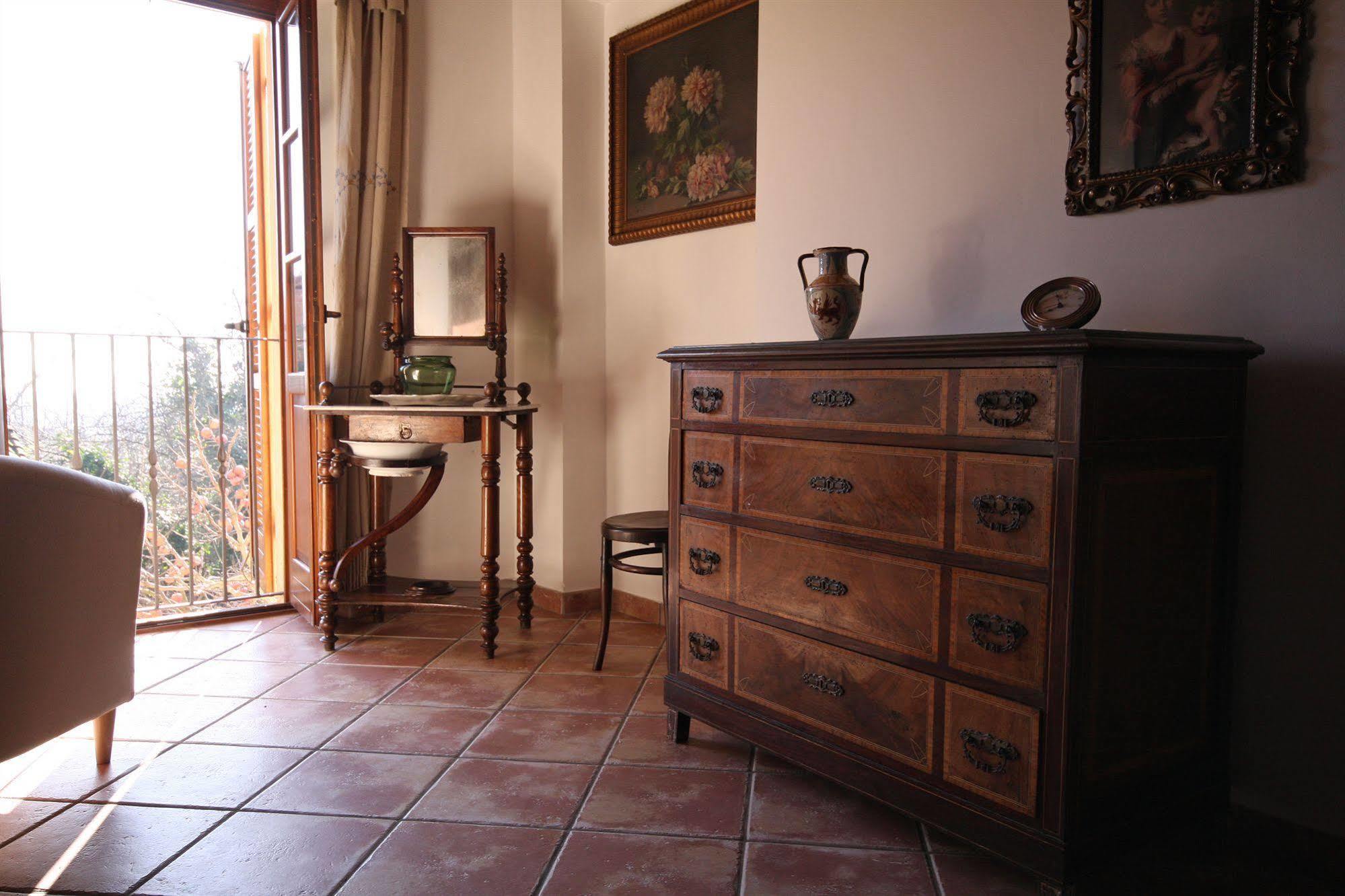 Relais San Desiderio Bed & Breakfast Calliano  Exterior photo