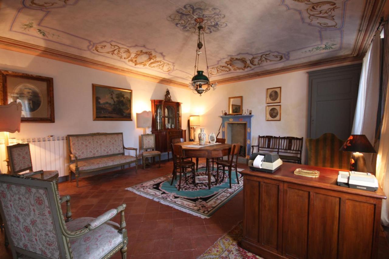 Relais San Desiderio Bed & Breakfast Calliano  Exterior photo